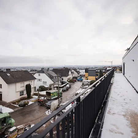 Penthouse & Wald Retreat Apartament Bornheim (Rheinland)